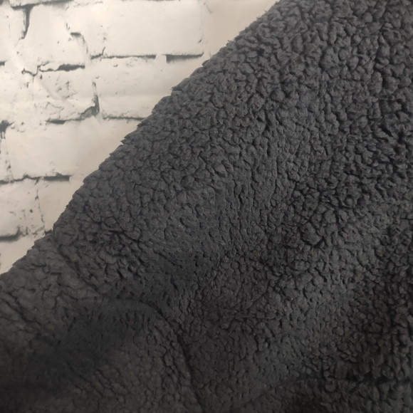 Victoria's Secret PINK Sherpa Hooded Pullover - Picture 6 of 16